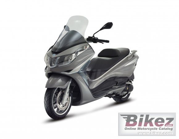 2013 Piaggio X10 350 i.e. Executive photo